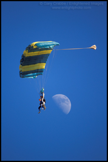 Picture: Tandem Paraglider in front of the moon, Tres Pinos, San Benito County, California