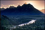 Sunset over the Grand Teton mountain from the Snake River Overlook, Grand Teton National Park, WYOMING