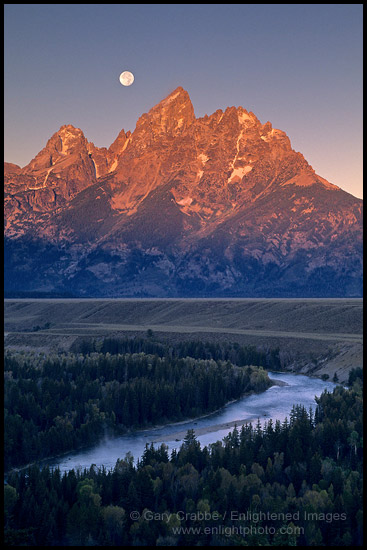 Photo: Moonset at sunrise over the Teton Range and Snake River, Grand Teton Nat'l. Pk., WYOMING